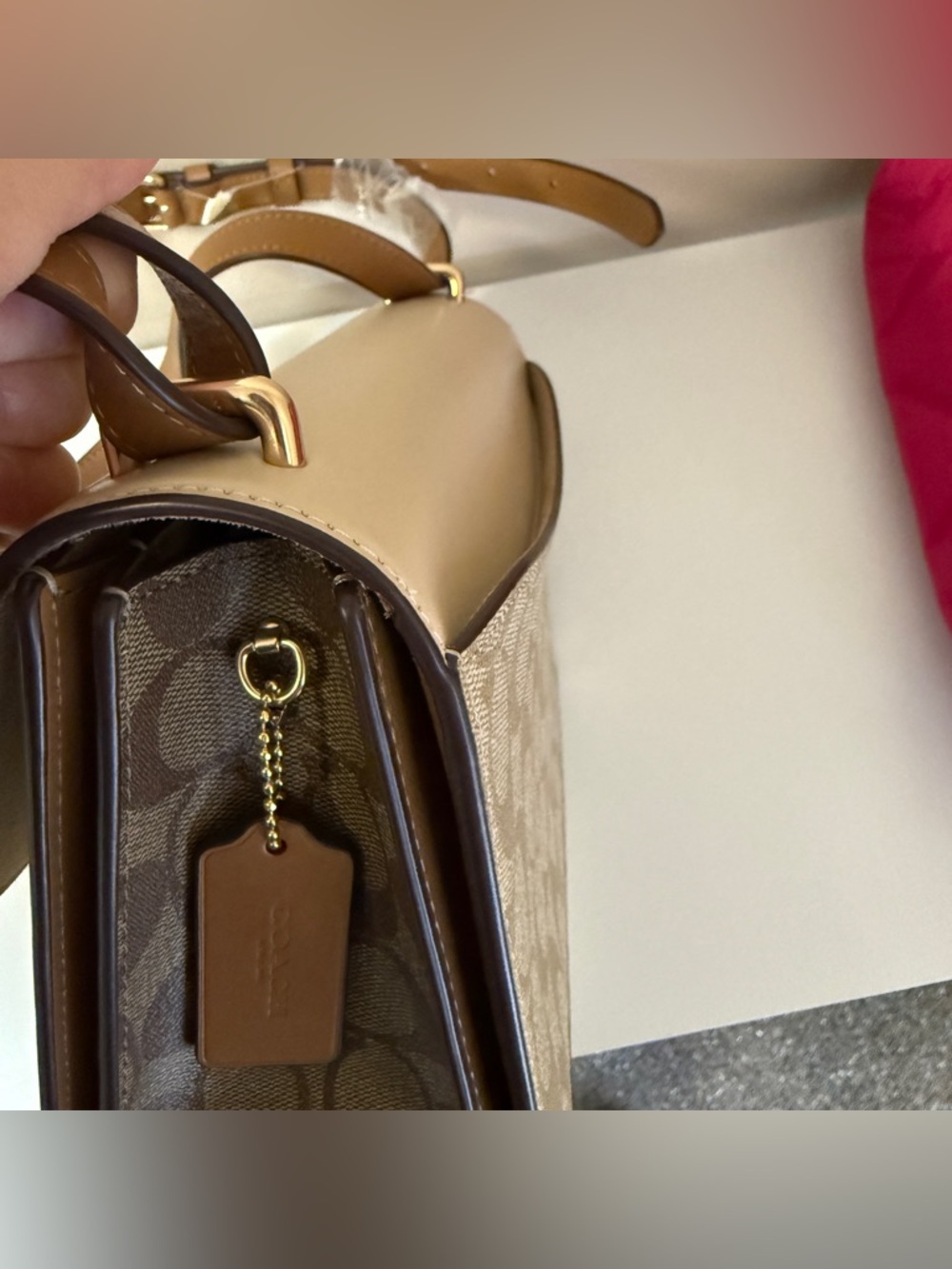 Coach CR331 SIG BLCK MORG LG XBO - Picture 13 of 15